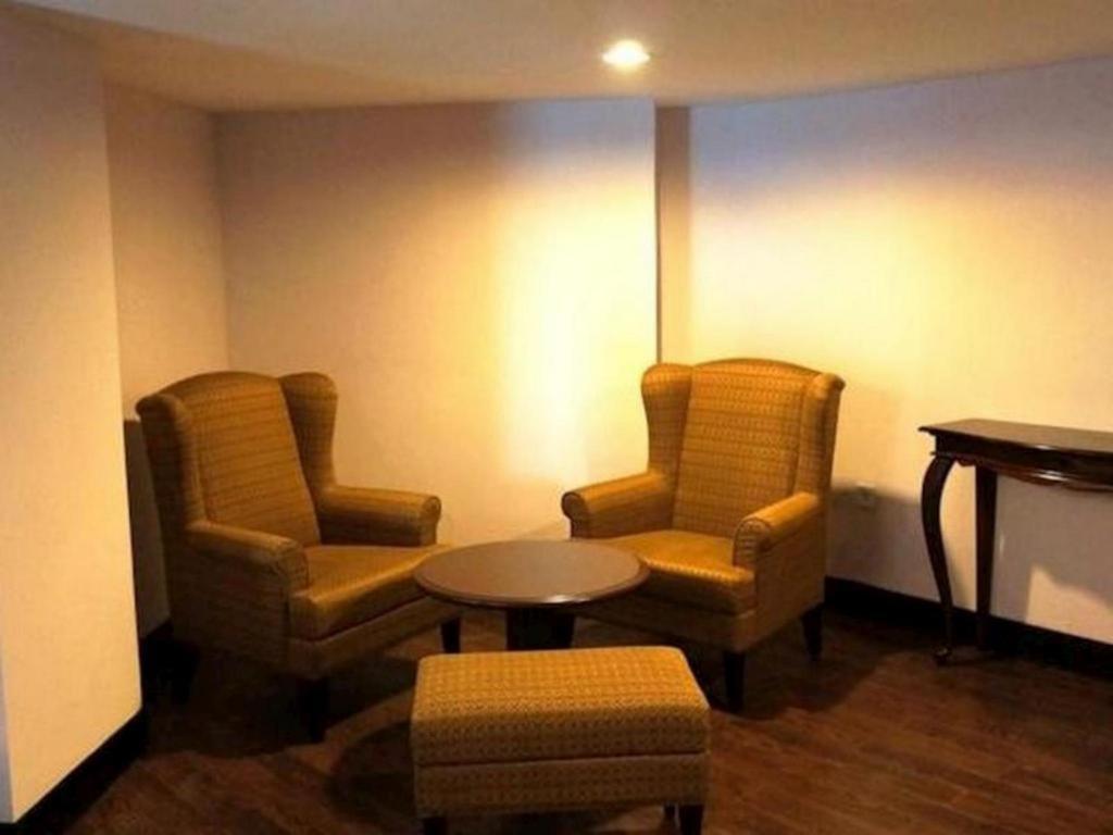 Kyriad Bumiminang Hotel Padang  Ngoại thất bức ảnh