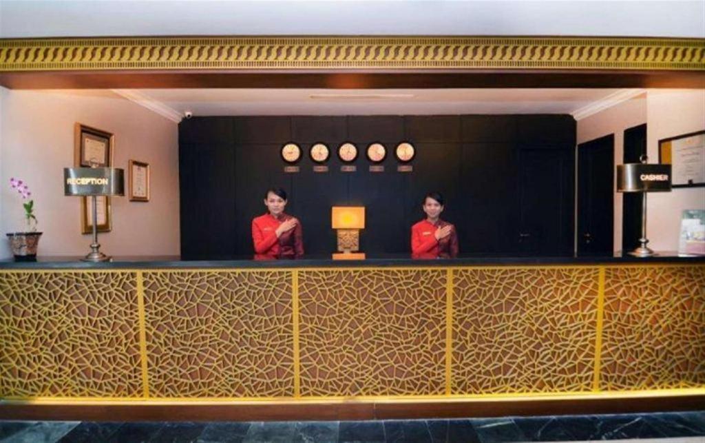 Kyriad Bumiminang Hotel Padang  Ngoại thất bức ảnh