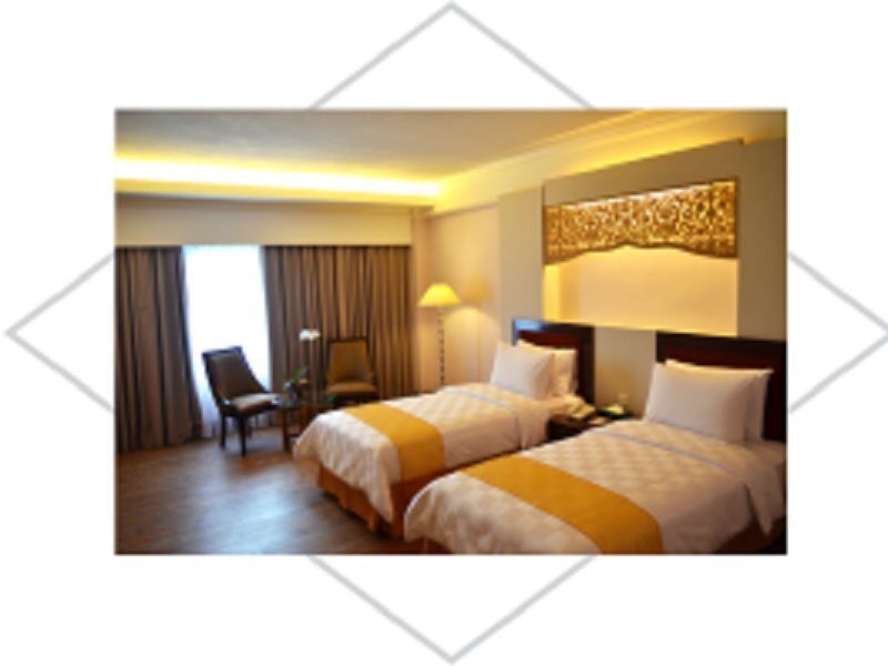 Kyriad Bumiminang Hotel Padang  Ngoại thất bức ảnh